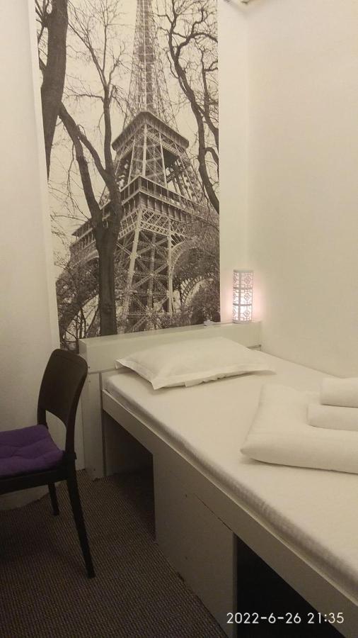 Хостел 689Capsulehotel&Coffee Ałma Ata Zewnętrze zdjęcie